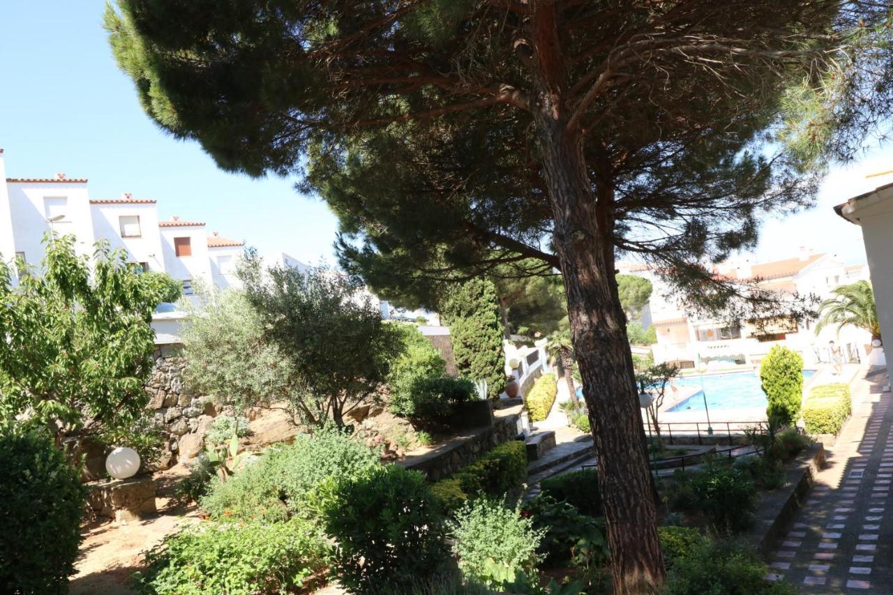 شقة Jardins III B 2 - Piso Con Vista Al Mar Y Piscina روساس المظهر الخارجي الصورة